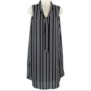 WhoWhatWear Black and White Stripe Shift Dress